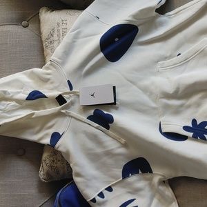 Jordan Hoody